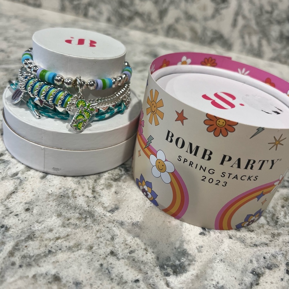 BOMB PARTY Spring Stack Springtime Cocktails - Picture 2 of 4